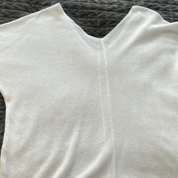 White, three quarter sleeved top! Sheer back (barely there stain - pictured) - Picture 5 of 6